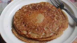 201703091102132138_how-to-make-wheat-banana-adai_SECVPF