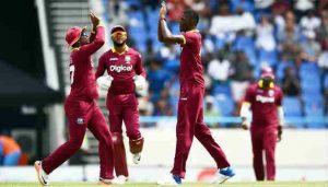 201707030618495342_west-indies-beat-India-by-11-runs-in-fourth-ODI_SECVPF