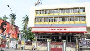 201707031014507581_Theatre-owners-indefinite-strike-against-TN-Govt-tax-Started_SECVPF