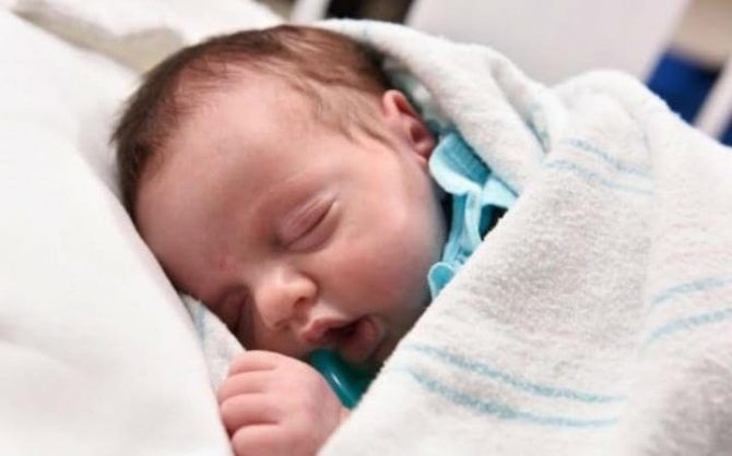 Baby_born-large_transPw6h6usEMXF3qdE5C2AFDsv6_vIBu5GENjgrlTmtwjE-670x418